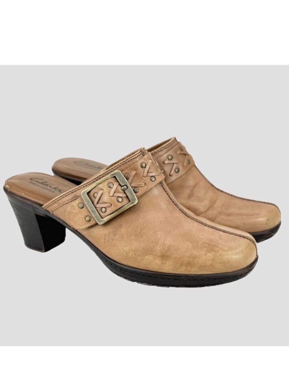 Clarks Bendables Mules Heels Sz 8.5 M Tan Brown Mirabelle Leather Buckle Western